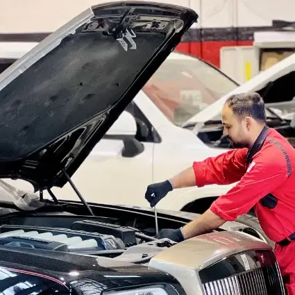 Car Workshop in UAE hub in Abu Dhabi servicing Dubai vehicles